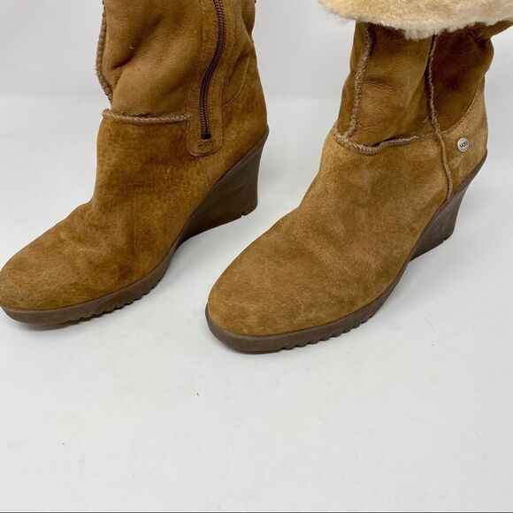 Ugg Joslyn Wedge Boot- Size 8 - Picture 8 of 14